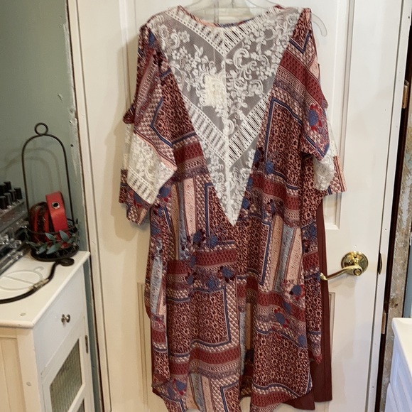 Cold Shoulder Open Front Kimono Cover - Picture 4 of 8